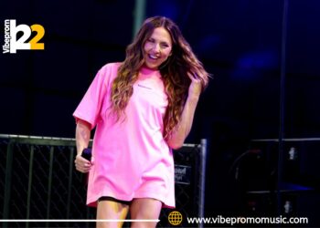 Melanie C revient sur l’absence de Victoria Beckham à un mariage et évoque une conversation amusante avec Emma Bunton
